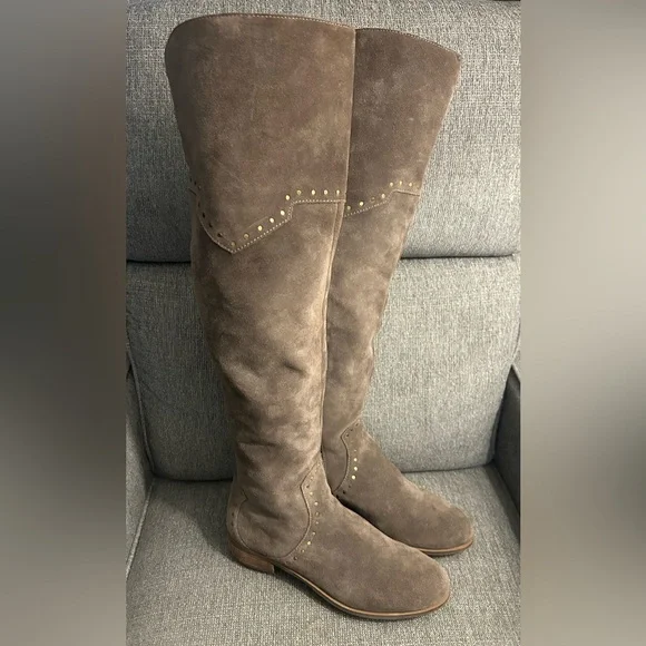 Aerosoles Suede Brown Boots with studded accents size women’s 10 - Picture 1 of 10